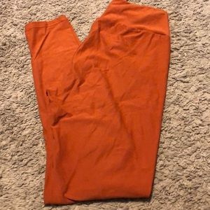 Solid dark orange leggings